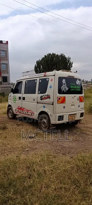 Suzuki Every 2014 White