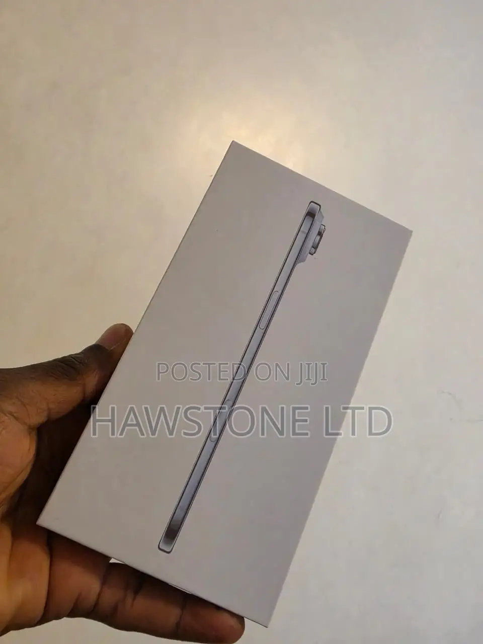 New Apple iPhone 17 256 GB