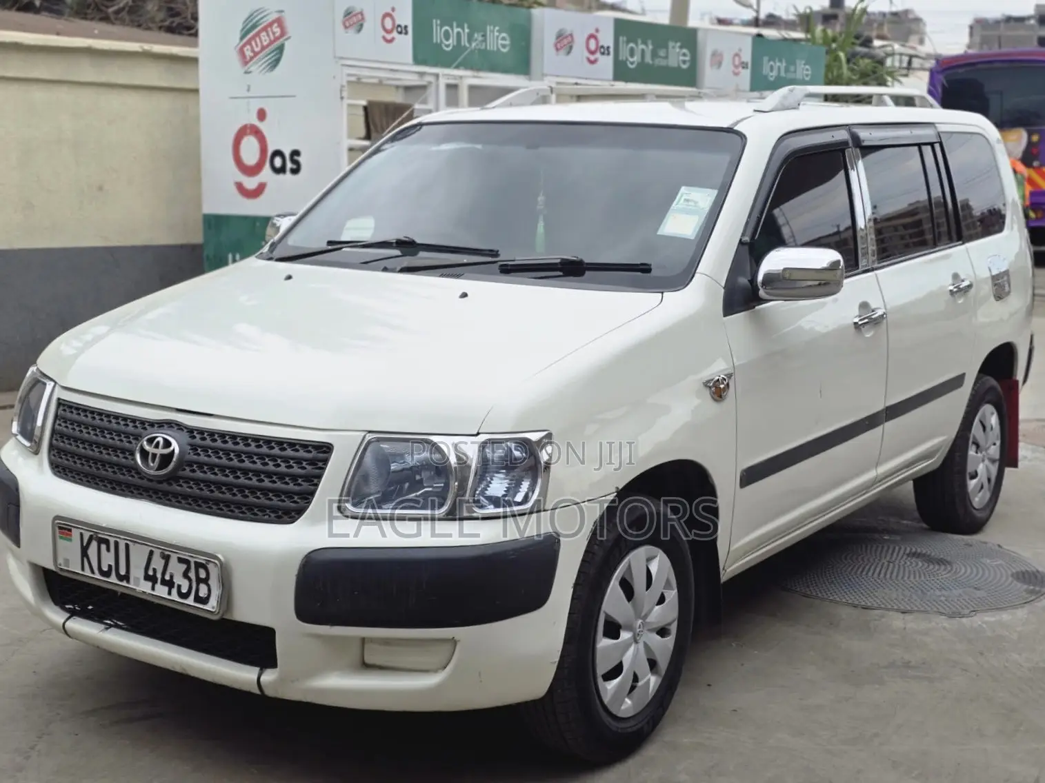 Toyota Succeed SV Premium 2014 White