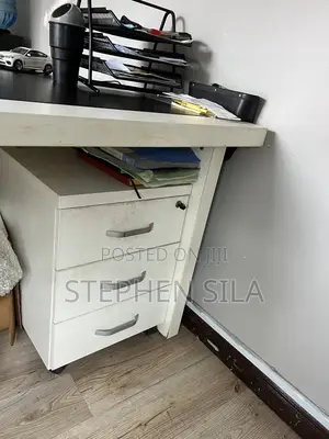 Office Desk