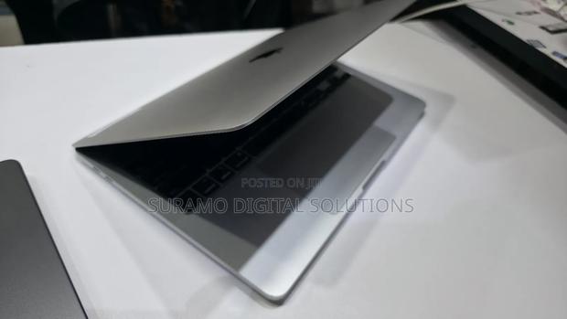 Laptop Apple MacBook Pro 2020 16GB Intel Core i7 SSD 512GB - thumbnail 2