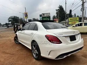 Mercedes-Benz C200 2016 White