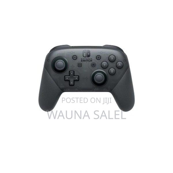 Nintendo Switch Pro Controller - Black