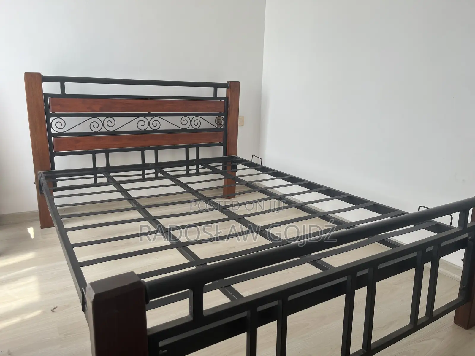 King Size Bed
