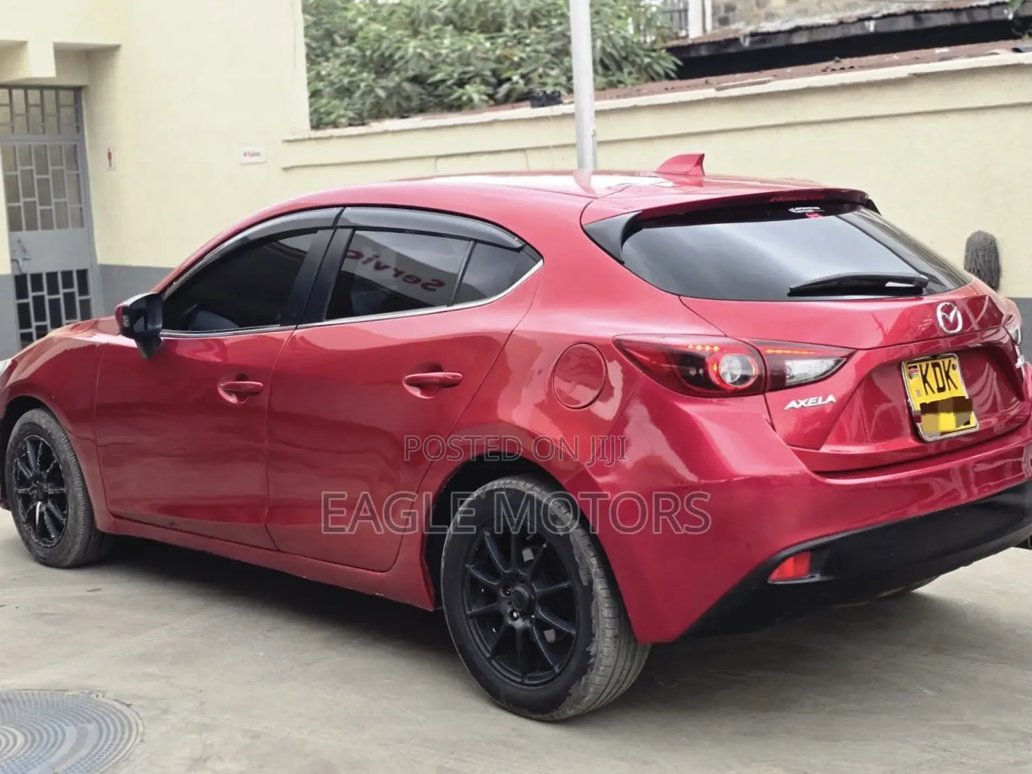 Mazda Axela 2015 Red
