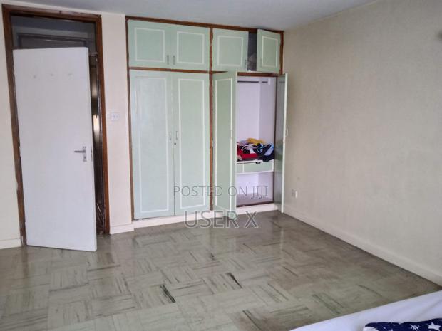 3bdrm Apartment in Hill Apartments, Hurlingham for sale - thumbnail 8