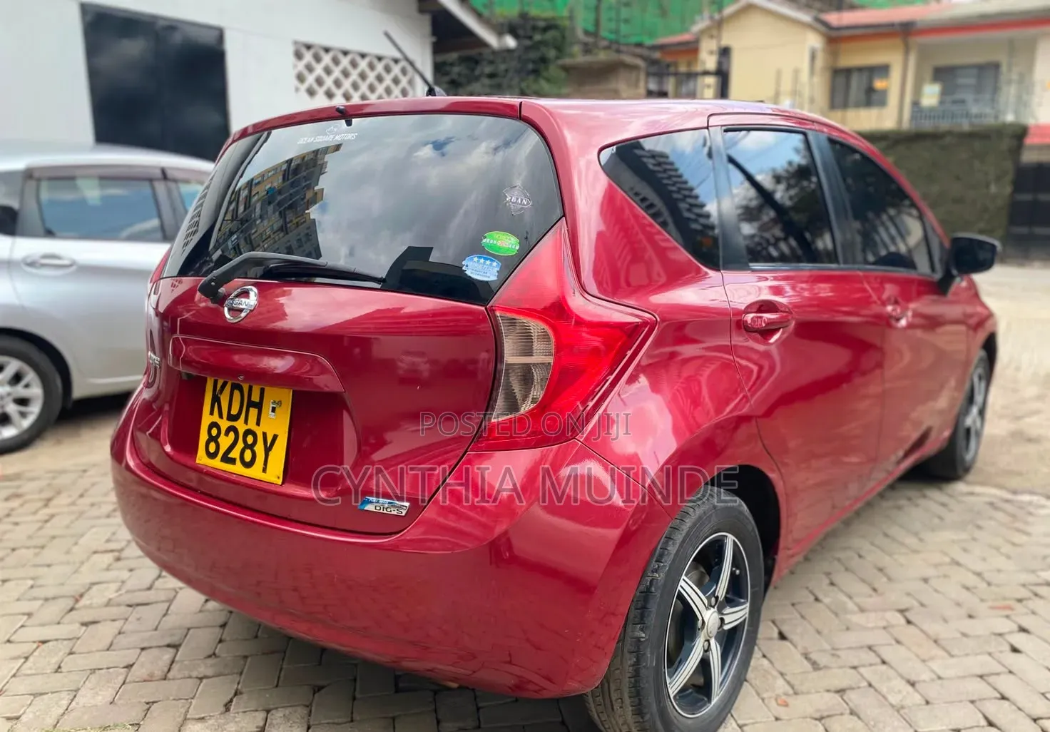 Nissan Note 2015 Red