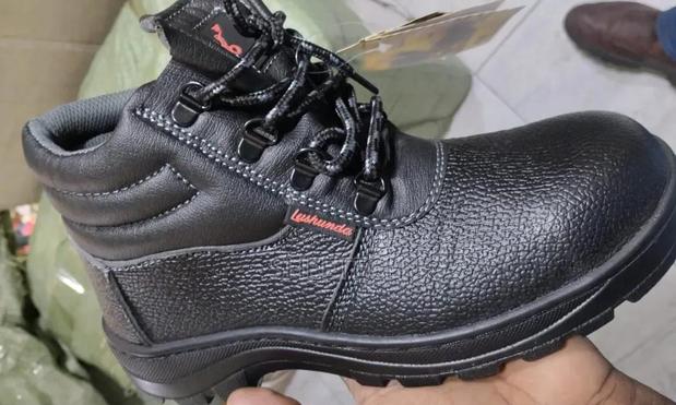 Safety Shoes