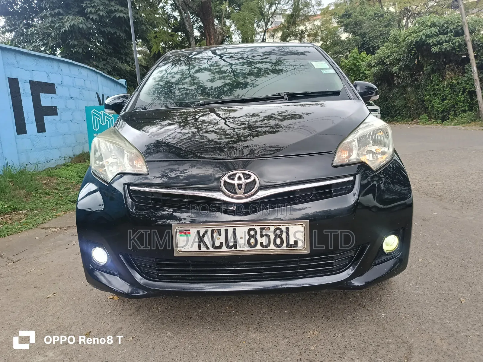 Toyota Ractis 2012 Black