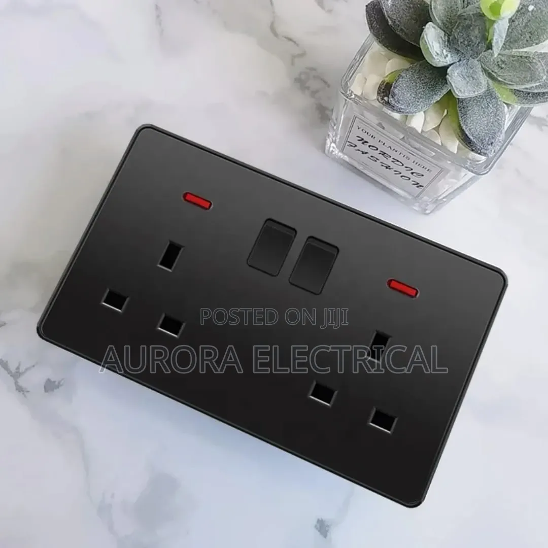 13a Double Socket.