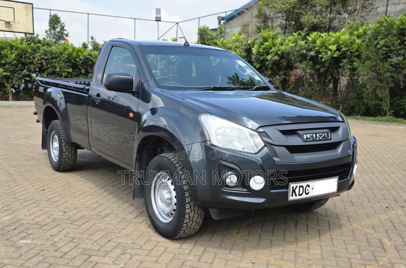Isuzu D-MAX 2021 Gray