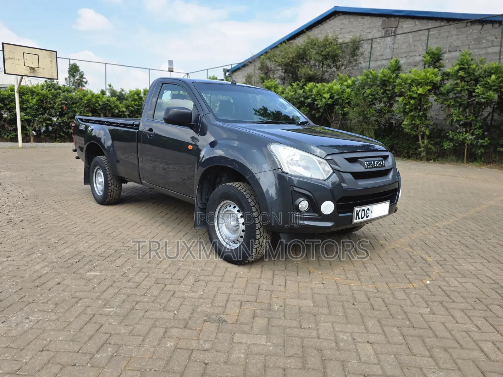 Isuzu D-MAX 2021 Gray