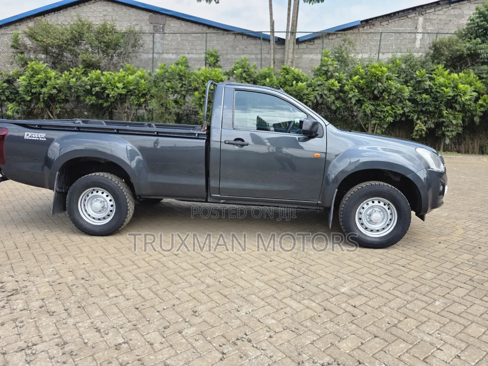Isuzu D-MAX 2021 Gray