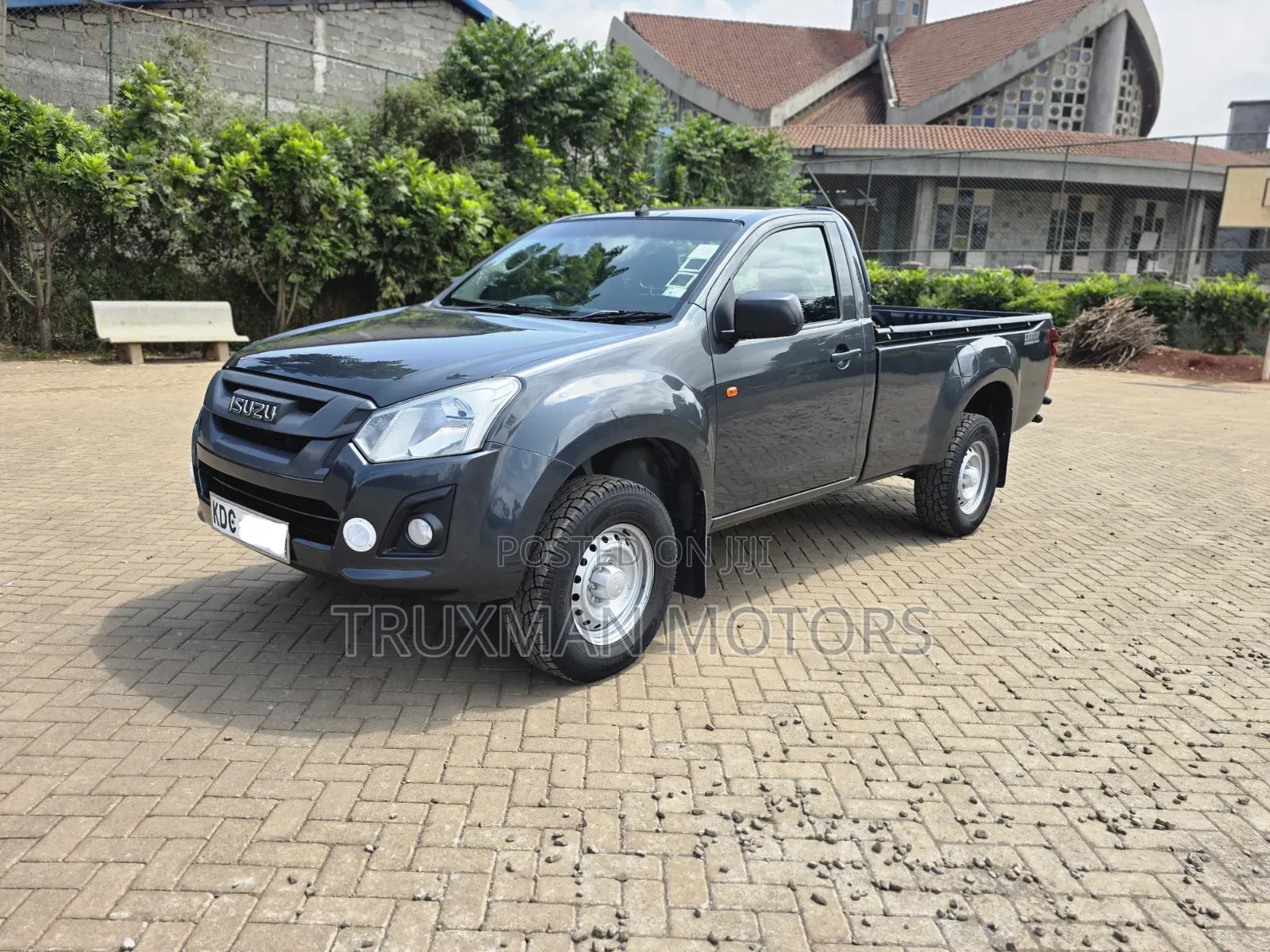 Isuzu D-MAX 2021 Gray
