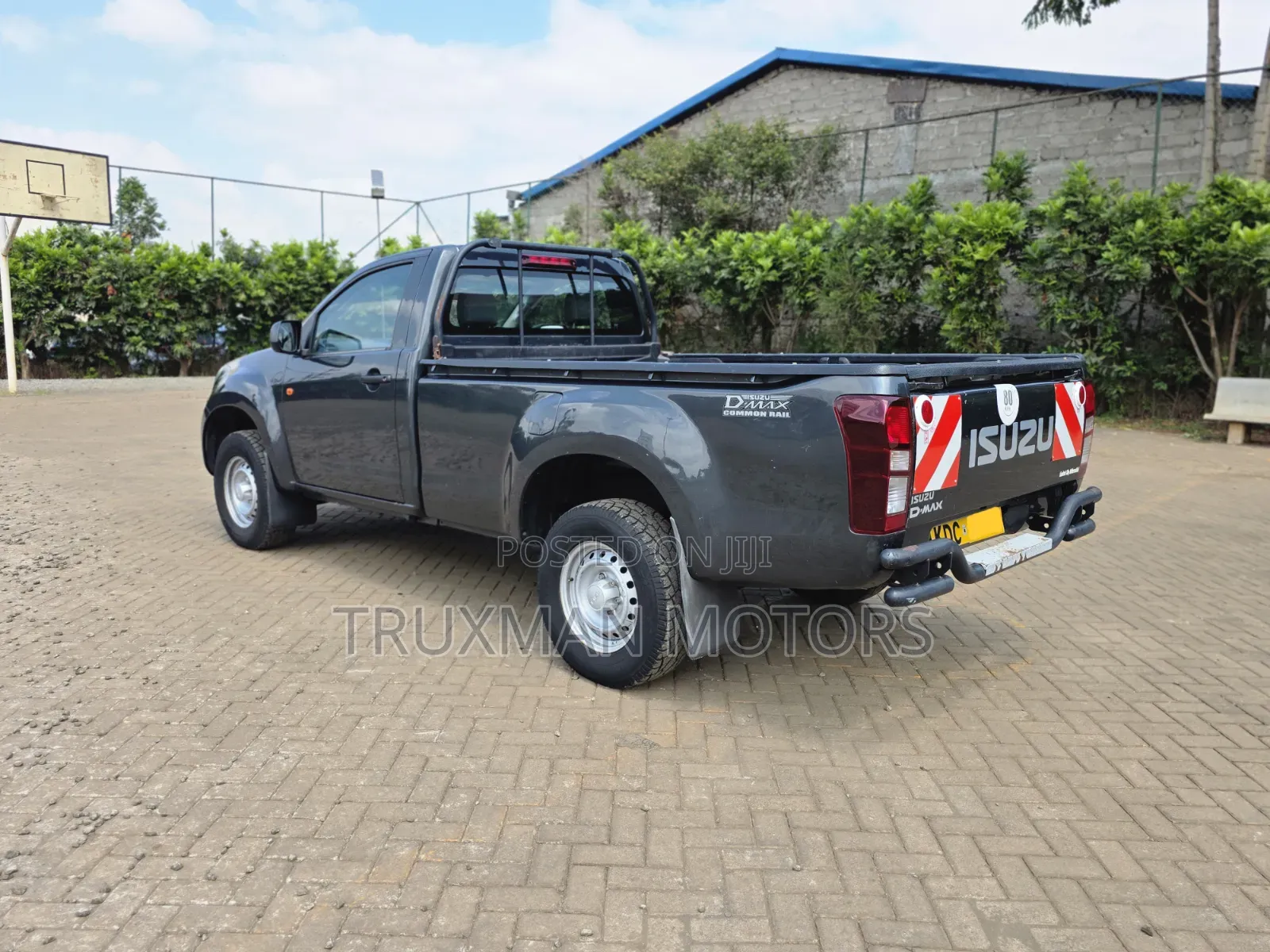 Isuzu D-MAX 2021 Gray