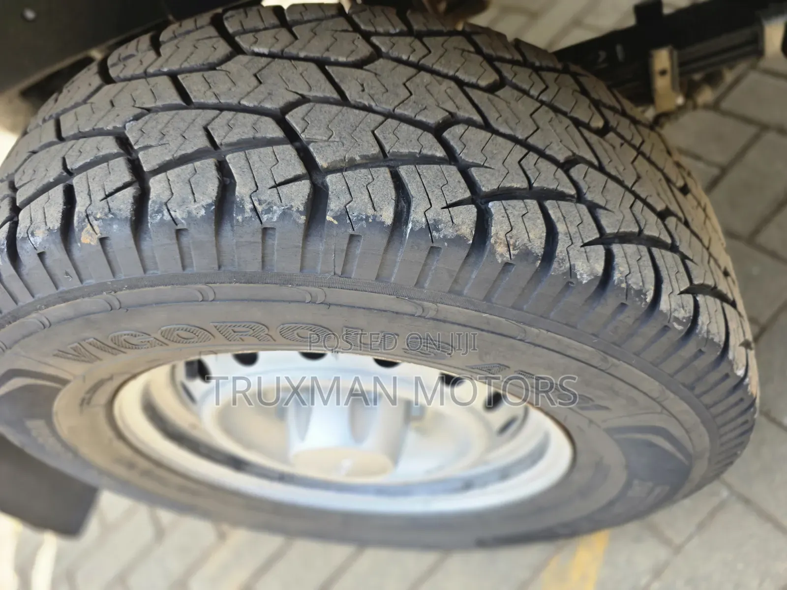 Isuzu D-MAX 2021 Gray