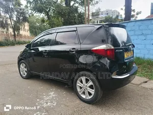 Toyota Ractis 2012 Black