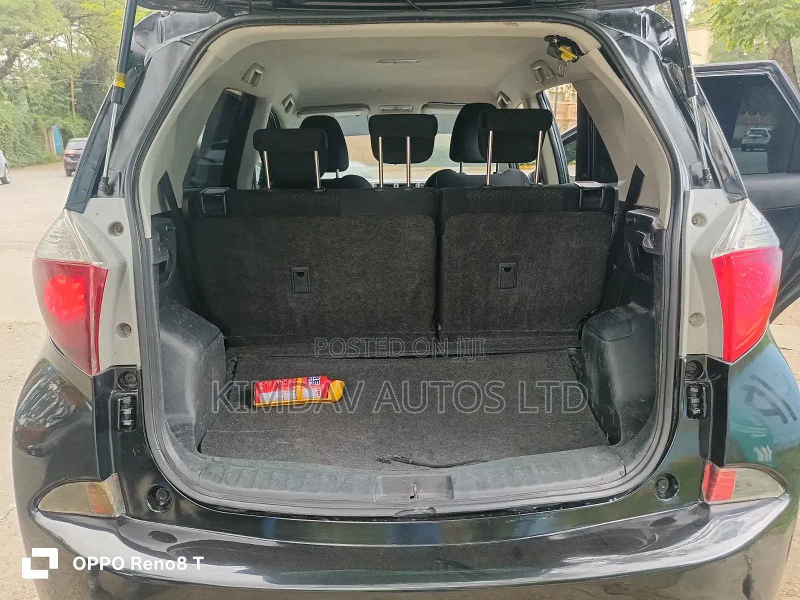 Toyota Ractis 2012 Black