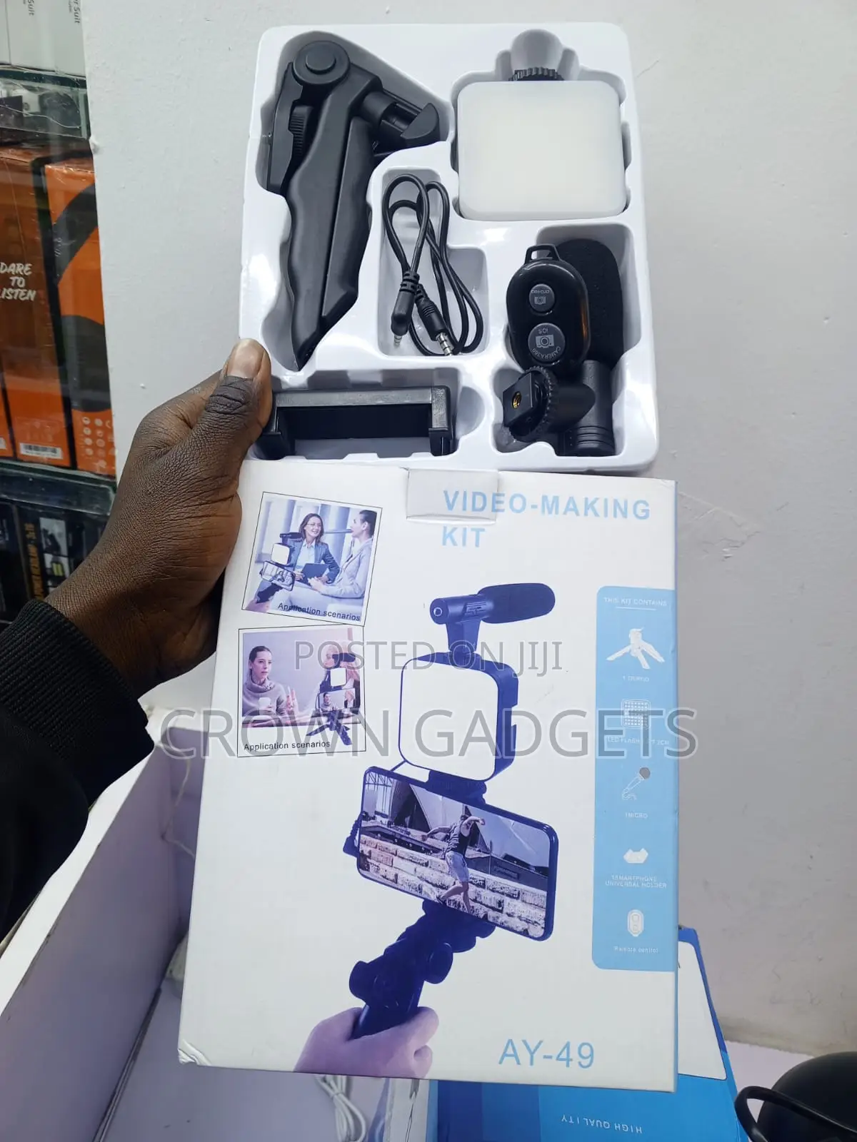 Ay-49 Vlogging Kit With Led Light Microphone and Tripod