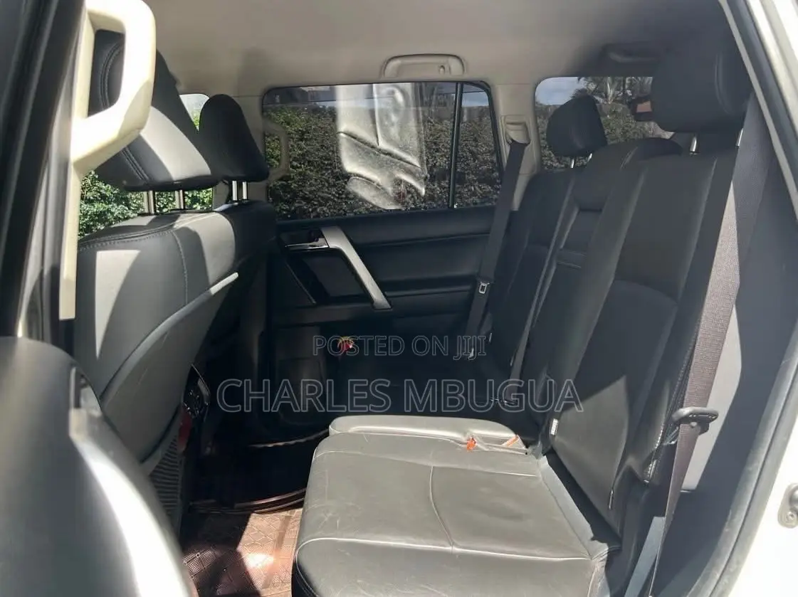 Toyota Land Cruiser Prado 2.8 D-4D 2016 White