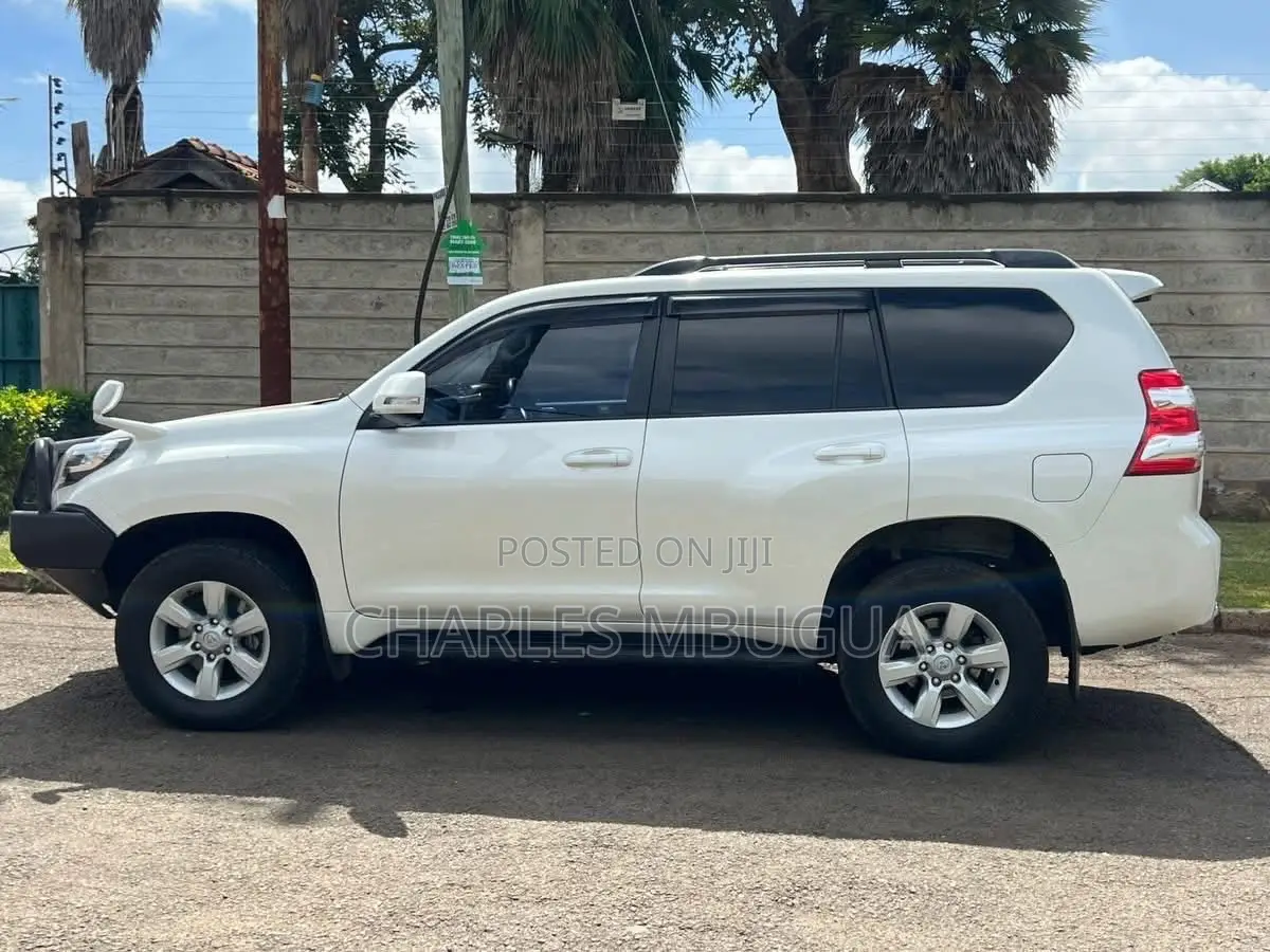 Toyota Land Cruiser Prado 2.8 D-4D 2016 White