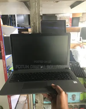Laptop HP 250 G7 8GB Intel Core i3 SSD 256GB