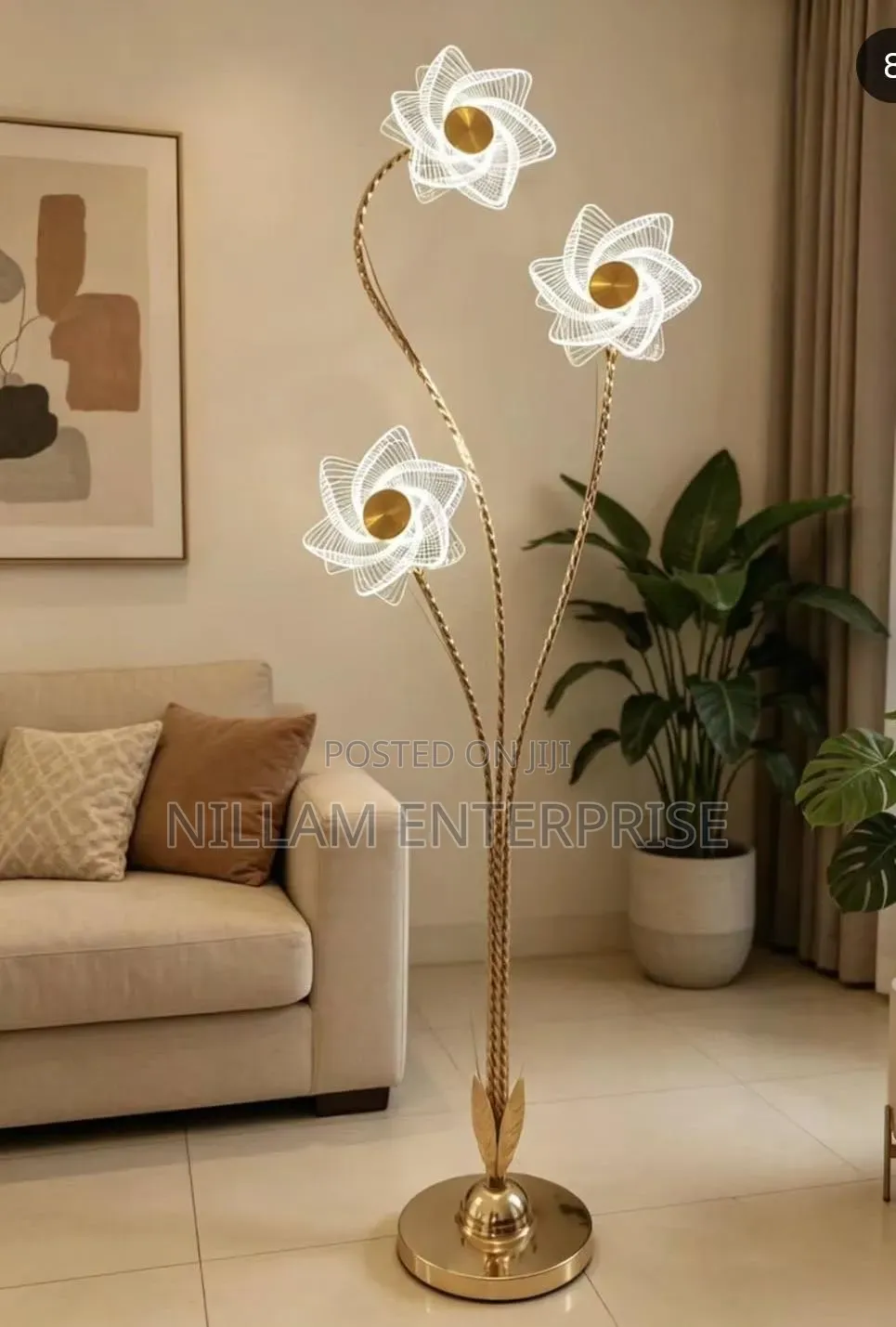 Modern Flower Themed Floor Lamp