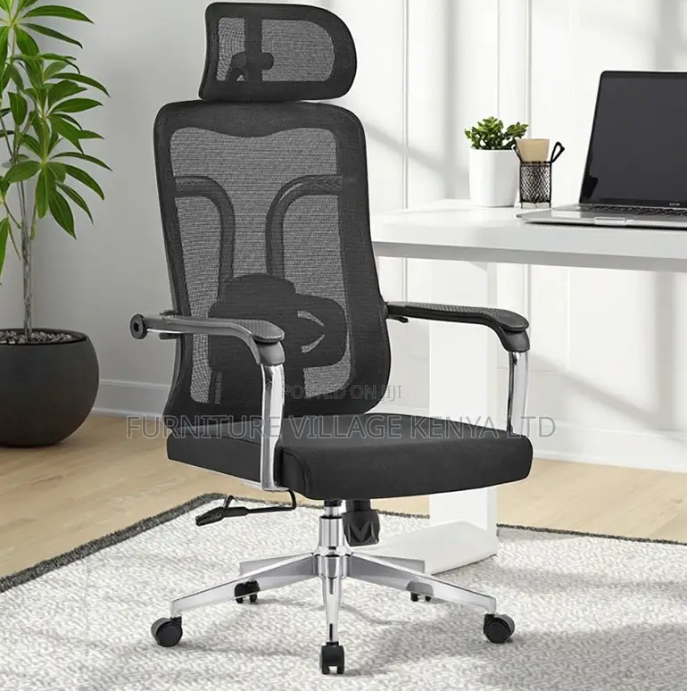 Ergonomic Highback Office Chair With Headrest