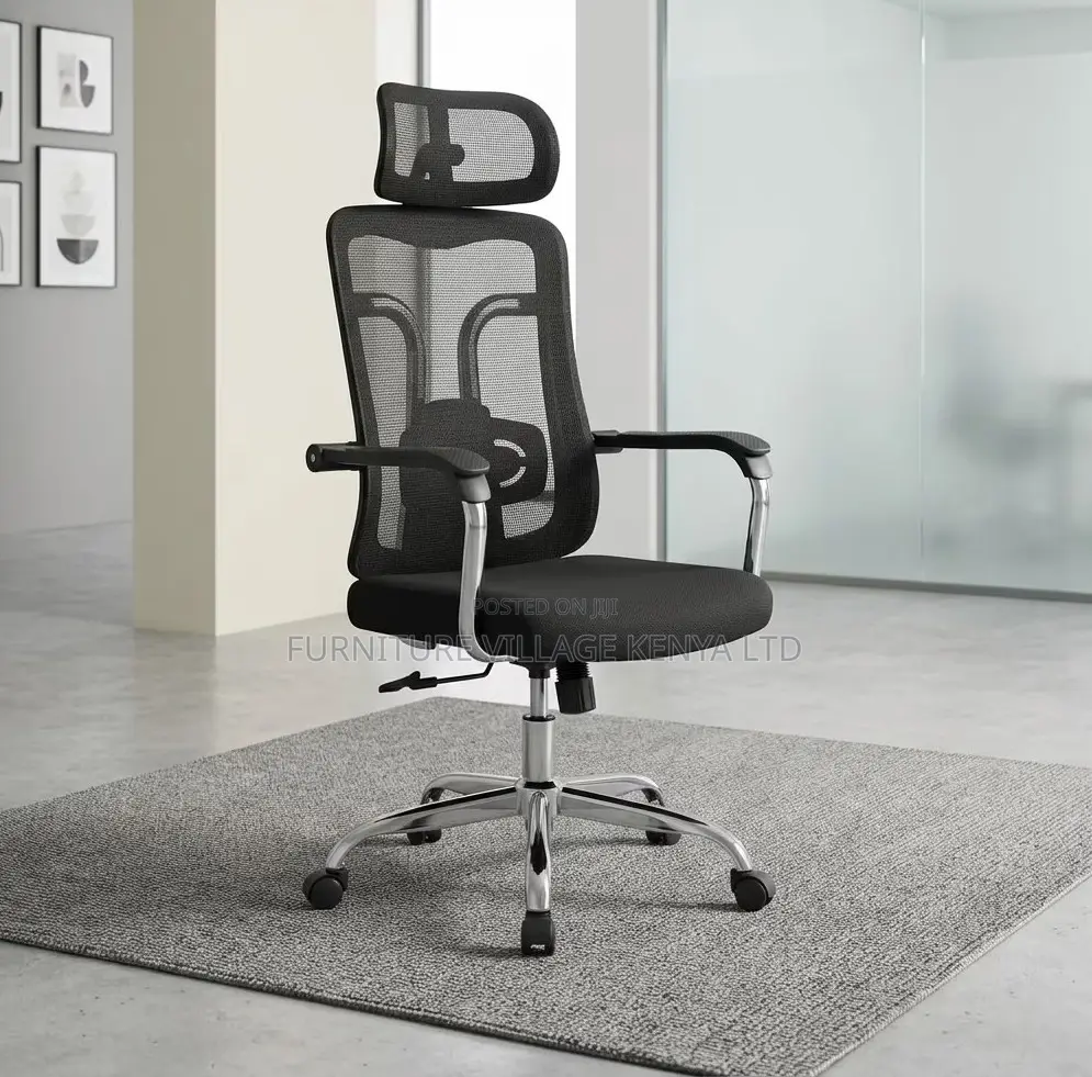 Ergonomic Highback Office Chair With Headrest