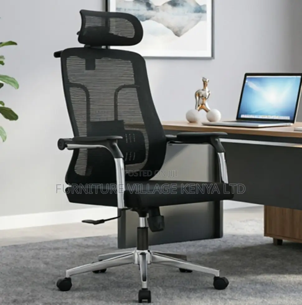 Ergonomic Highback Office Chair With Headrest