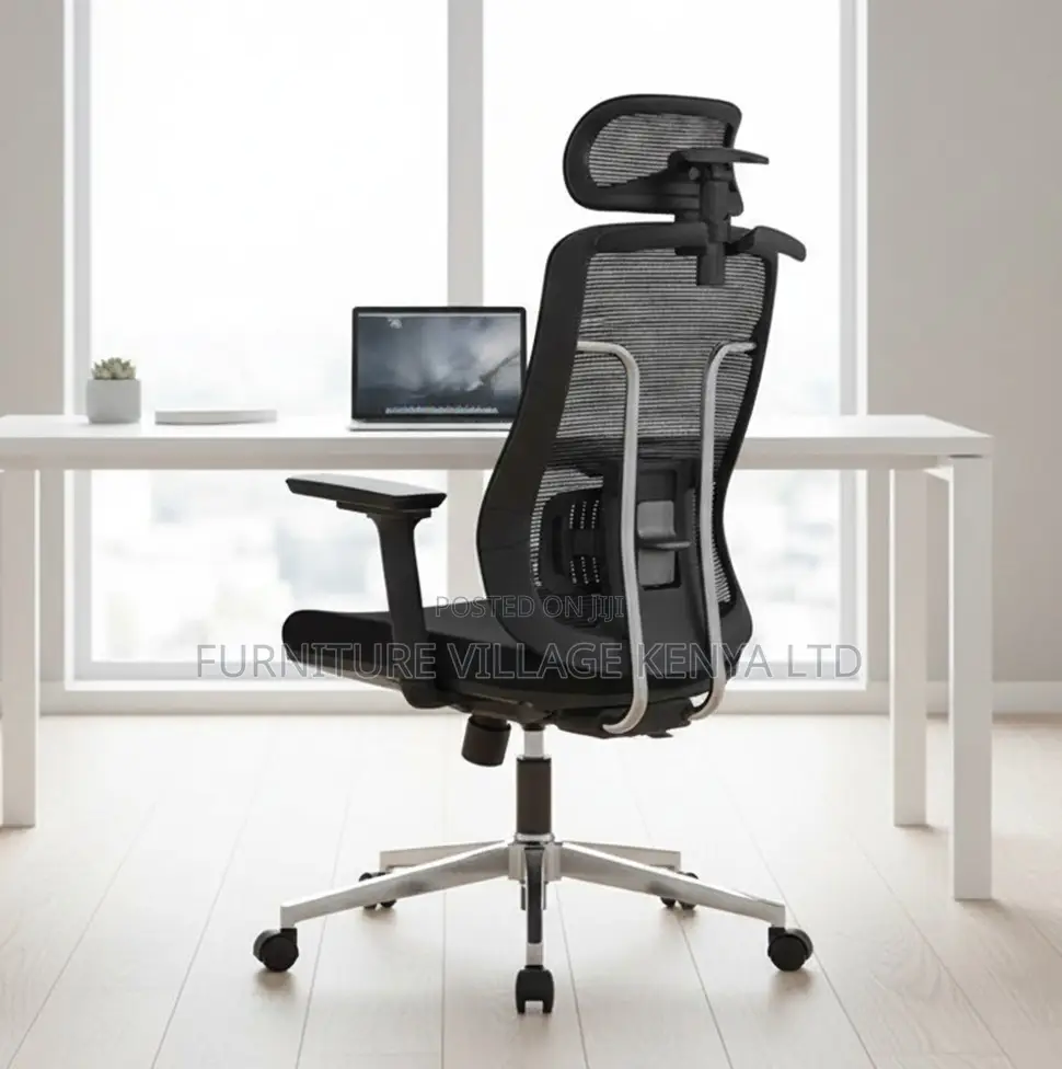 Ergonomic Highback Office Chair With Headrest