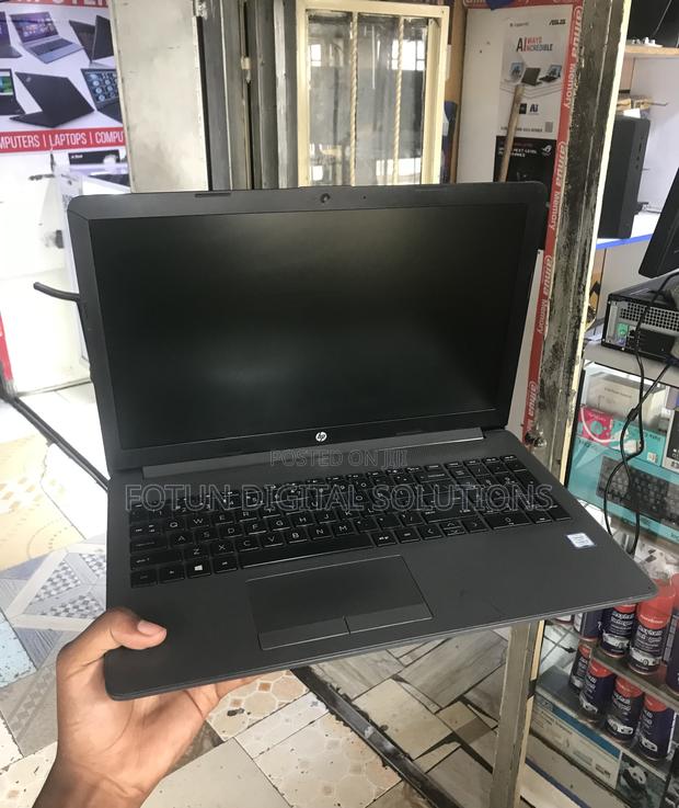 Laptop HP 250 G7 8GB Intel Core i3 SSD 256GB - thumbnail 2