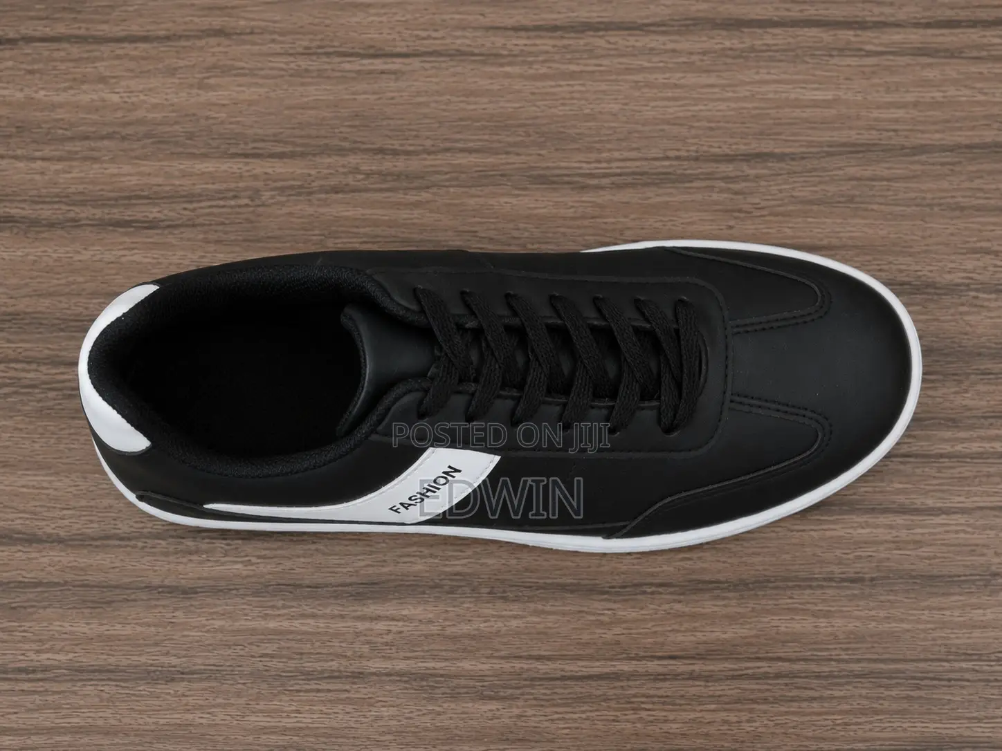 Stylish Black White Casual Sneakers for Men