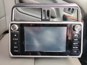 Prado J150 Radio