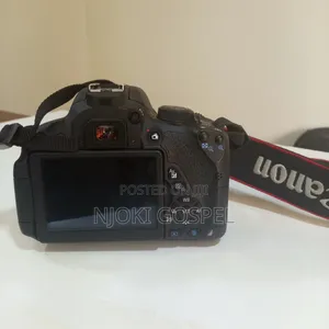 Canon Eos Rebel T5i