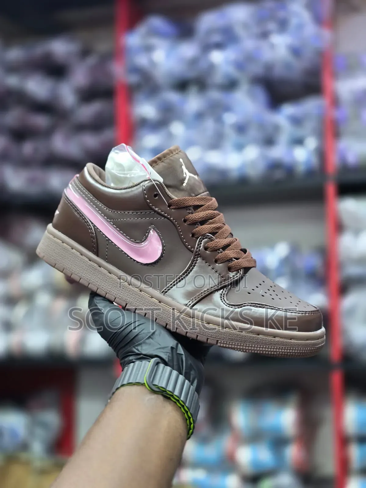 Air Jordan 1 Low Se Valentines Day Box of Chocolates