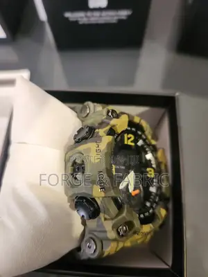 Invicta Blackops Digital Watch Acw1637-004 – 56mm Camo Green