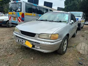 Toyota Corolla 2001 Gray