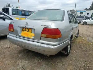 Toyota Corolla 2001 Gray