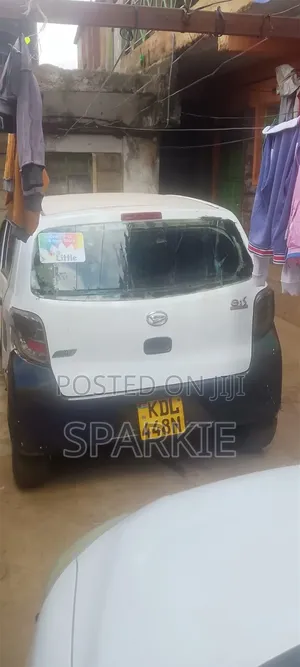 Daihatsu Mira 2017 White