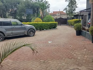 6bdrm Mansion in Syokimau, Gateway Mall Area for rent