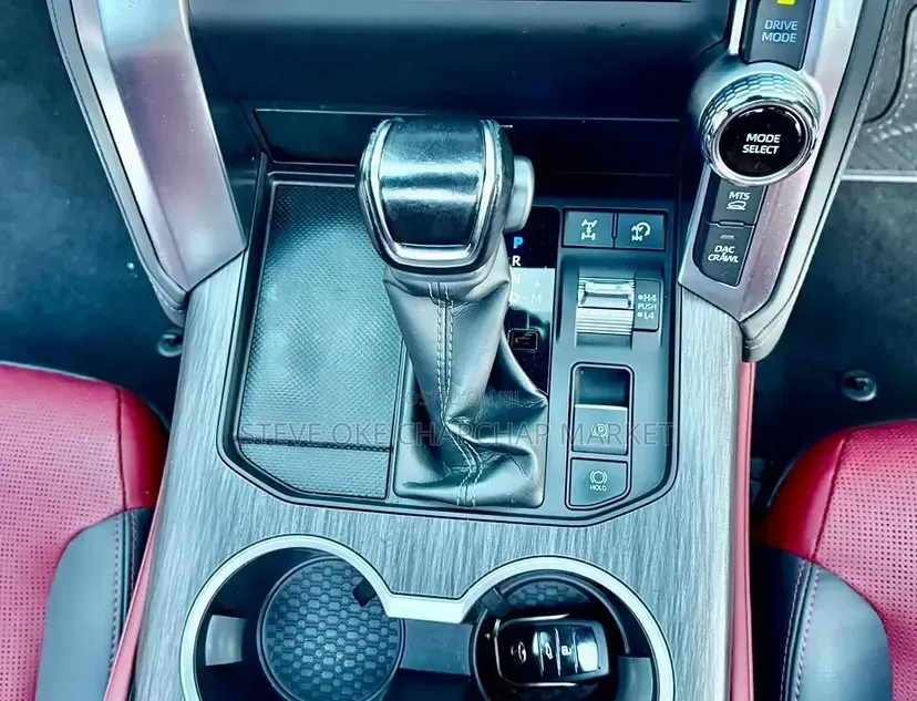 Toyota Land Cruiser 2022