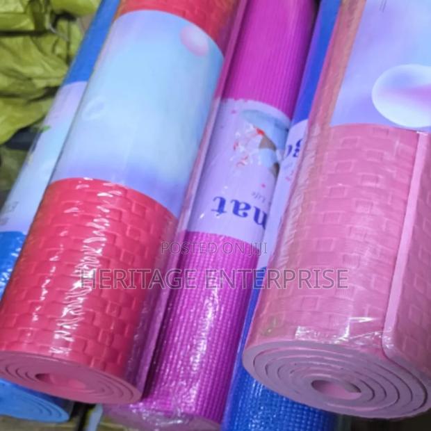 Yoga Mat/Exercise Yoga Mat 10mm
