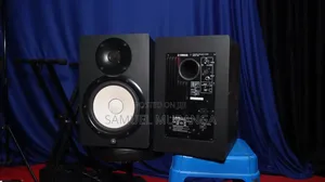 Yamaha Studio Monitors Hs8