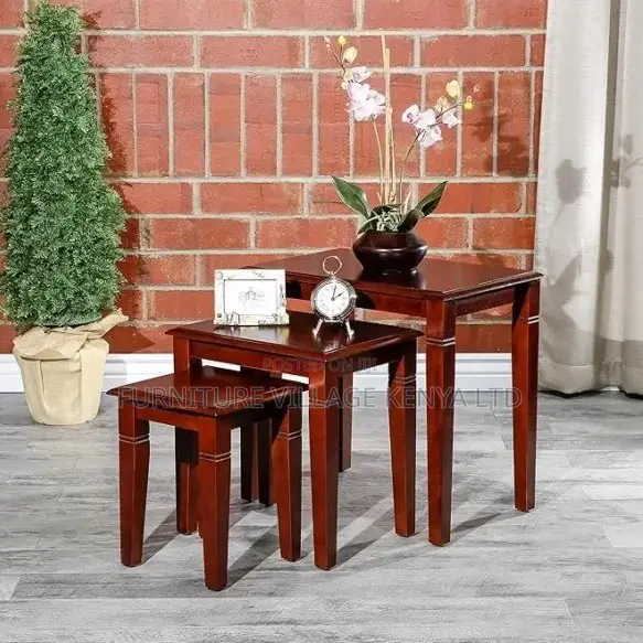 3-Set Mahogany Nesting Coffee Table