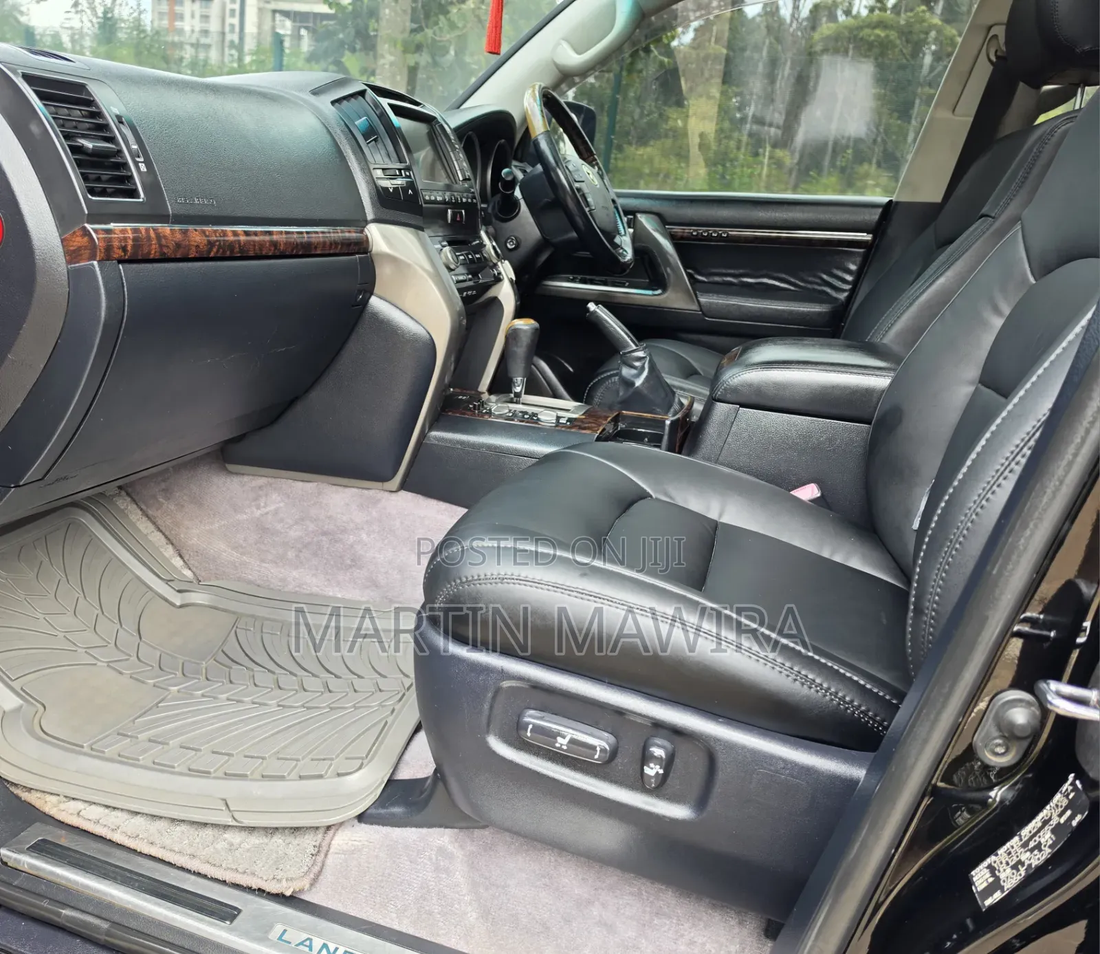 Toyota Land Cruiser Prado 2011 Black