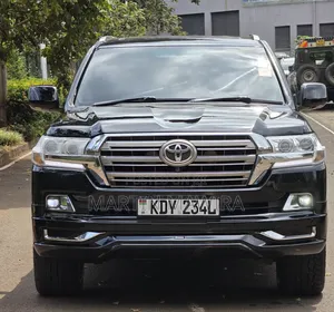 Toyota Land Cruiser Prado 2011 Black