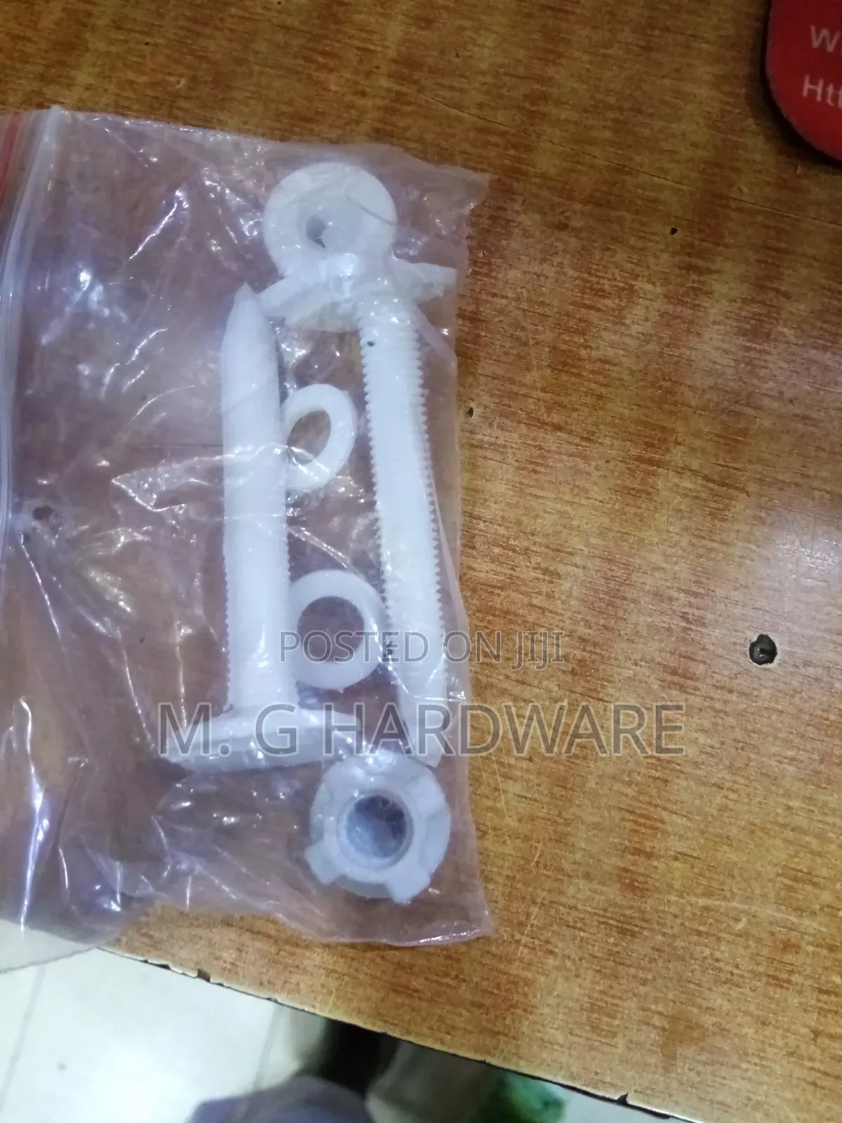 Toilet Seat Over Fittings Nut Type