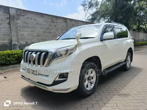 Toyota Land Cruiser Prado 2013 White