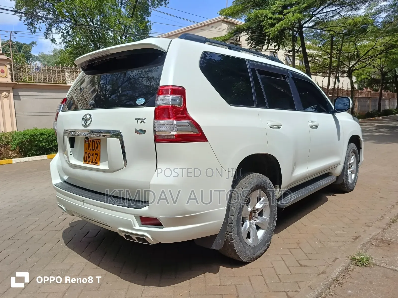 Toyota Land Cruiser Prado 2013 White